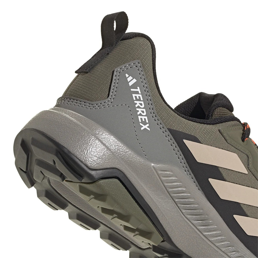 נעלי ריצה לגברים Adidas TERREX Trail, עמידות, נושמות ומושלמות לפעילויות חיצוניות